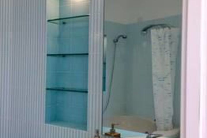 Room 3 of 50