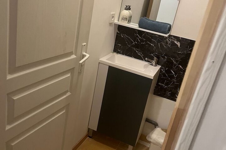 Room 41 of 51