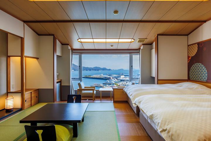 Room 34 of 131