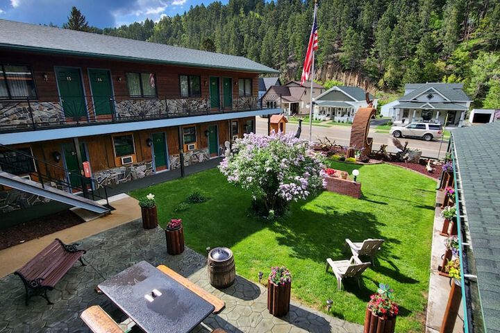 Hotel 179 of 183