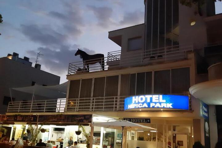 Hotel Hipica Park