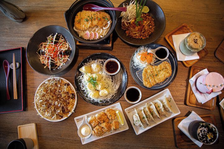 Dining 51 of 67