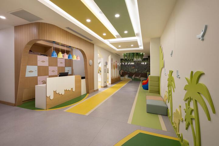 Hotel Interior 74 of 116
