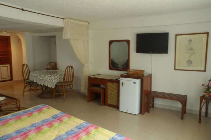 Room 18 of 63