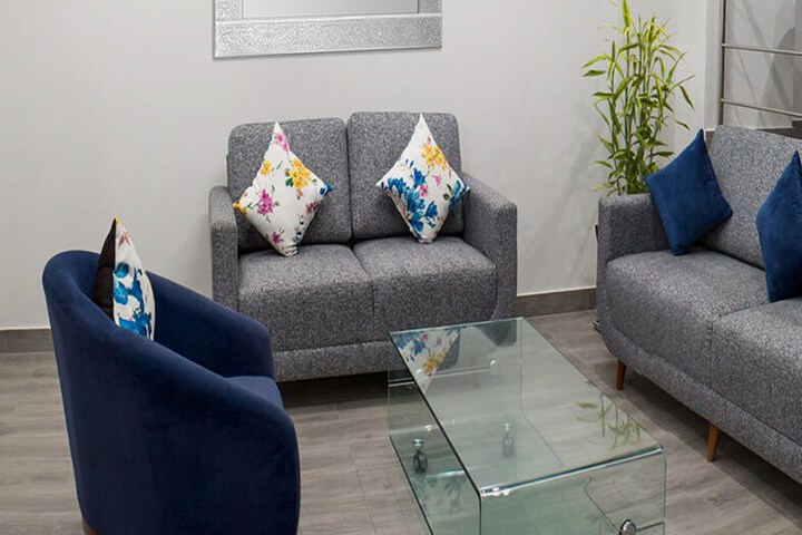Lobby sitting area