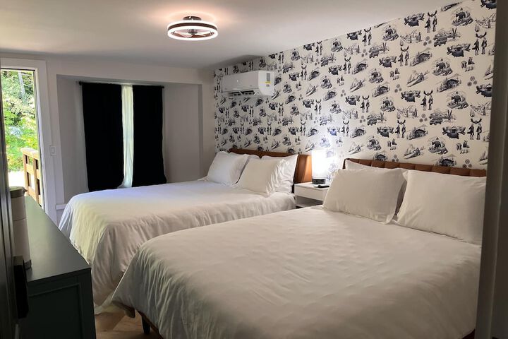 Room 11 of 29