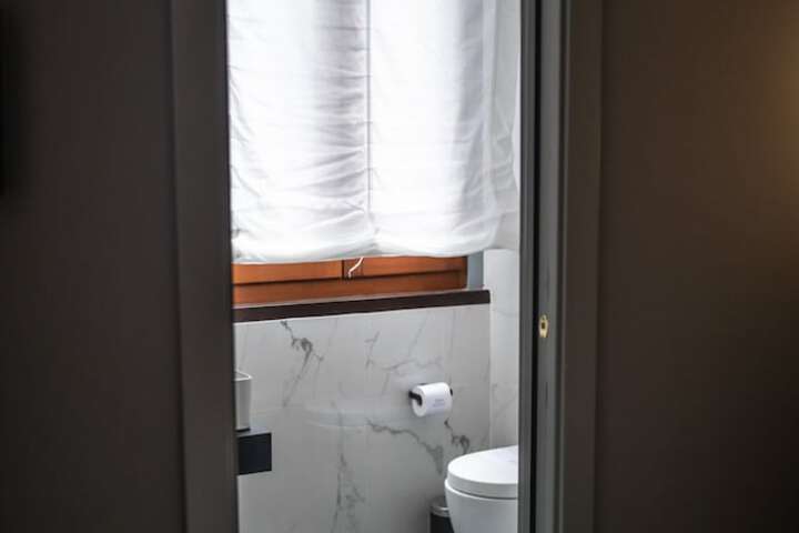 Room 55 of 209