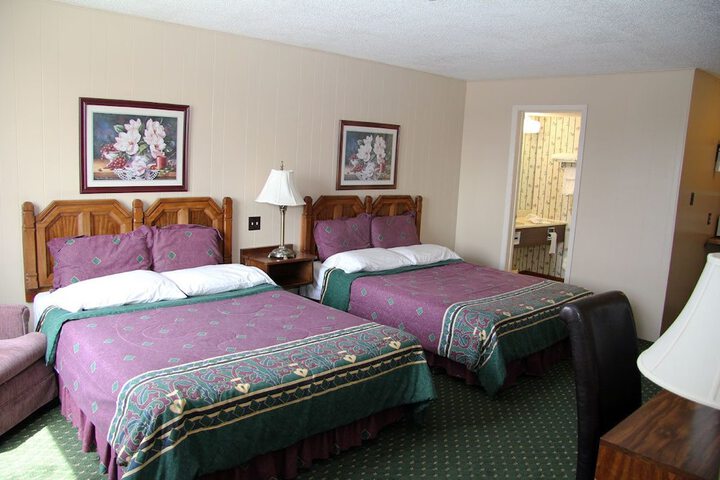 Room 2 of 19