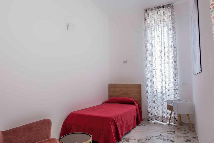 Room 88 of 212