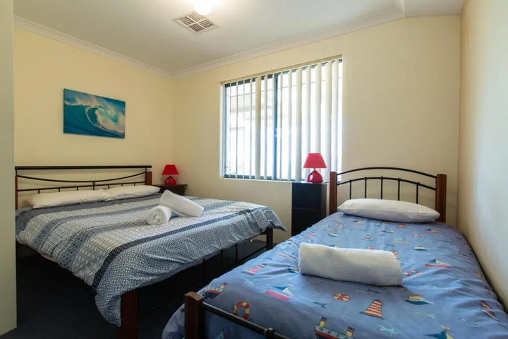 Room 3 of 15