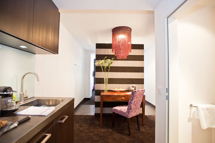 Private kitchenette