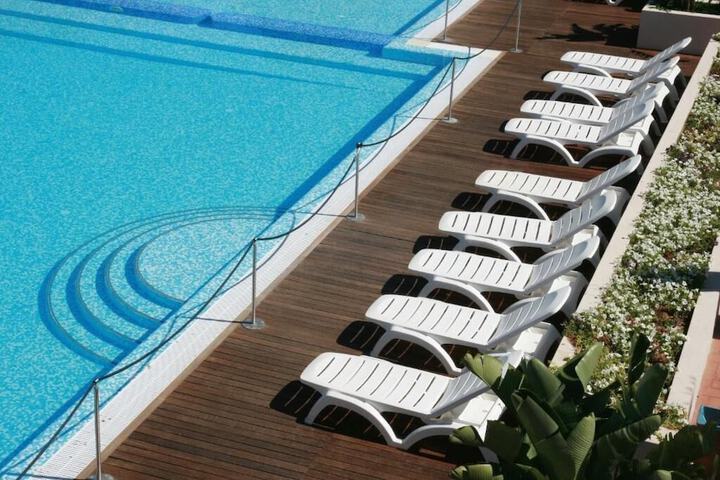 Pool 15 of 46