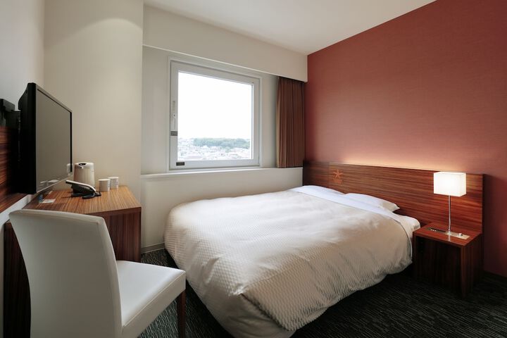 Room 16 of 49