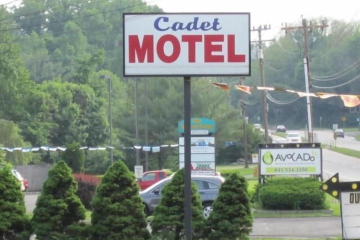 Hotel 52 of 53