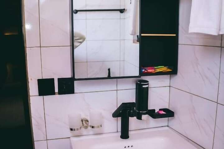 Room 31 of 50