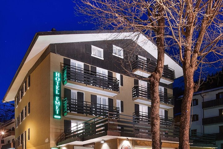 Hotel 13 of 15