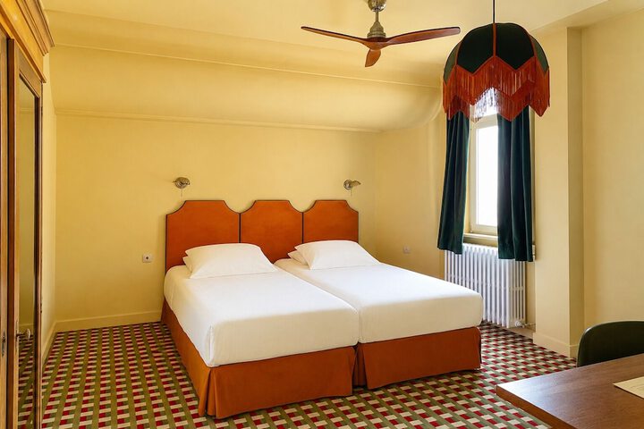 Room 17 of 88