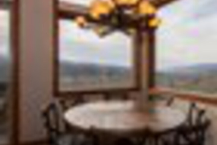 Dining 80 of 117