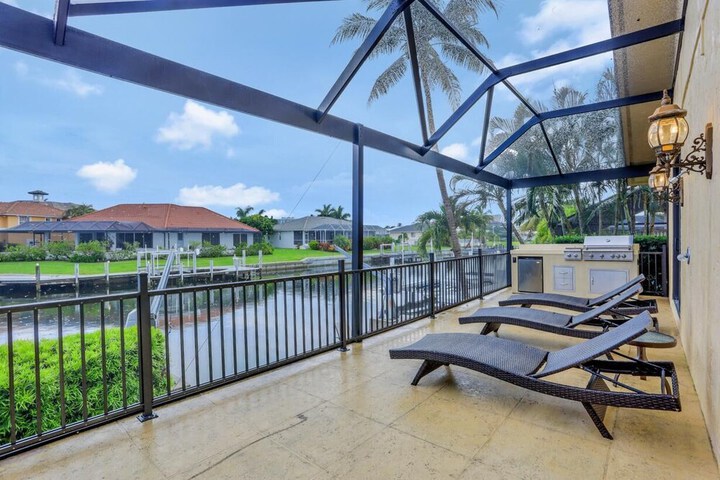 Terrace/Patio 47 of 118