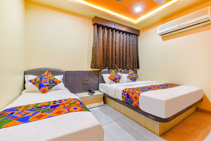 Room 15 of 26