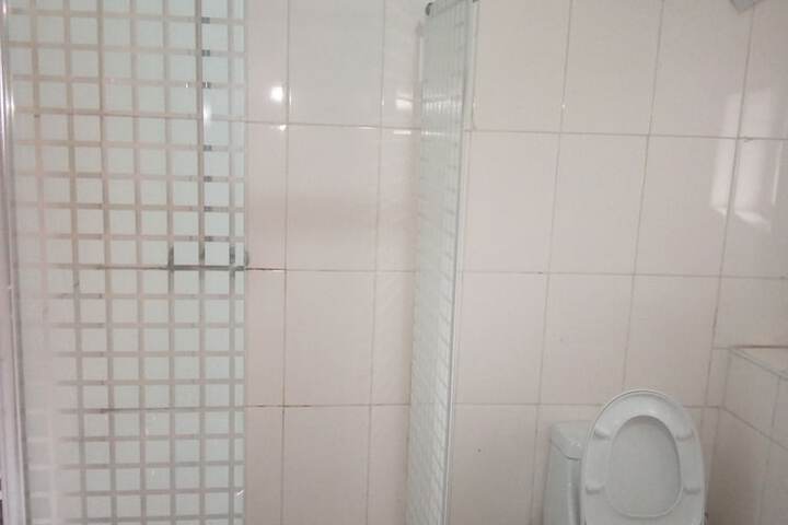 Room 15 of 22