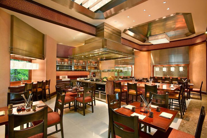 Dining 58 of 76