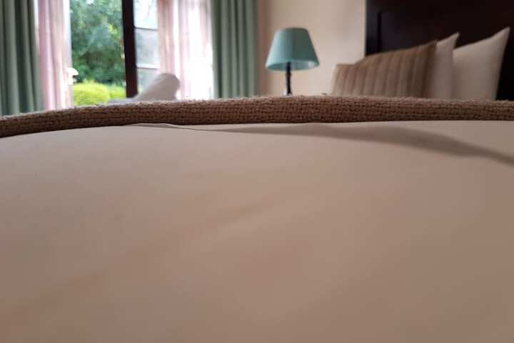 Room 2 of 36