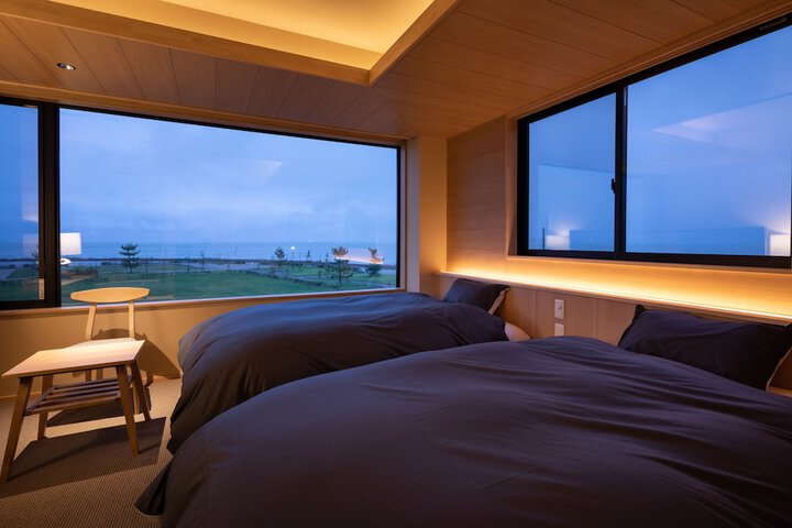 Room 8 of 63