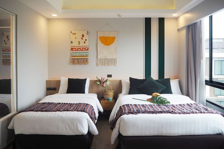 Room 17 of 147