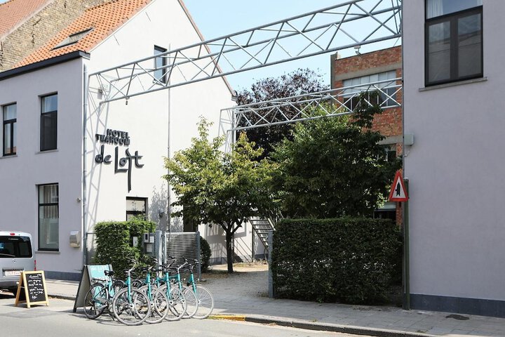 Hotel 65 of 67
