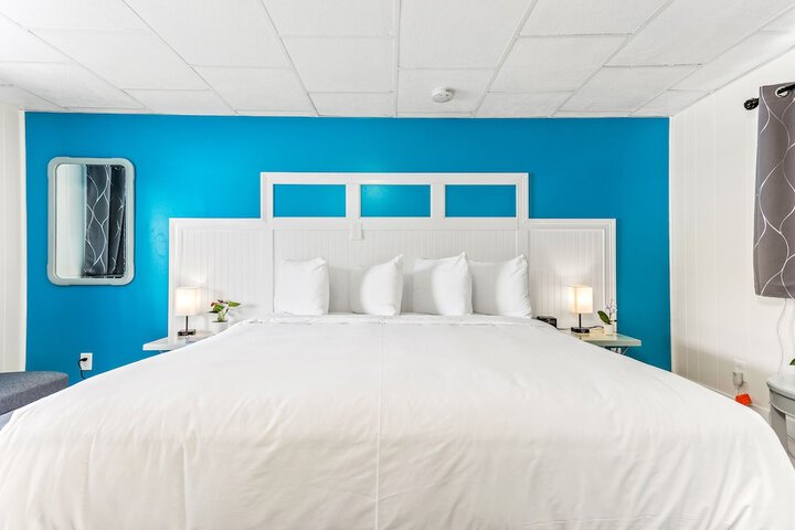 Room 42 of 67