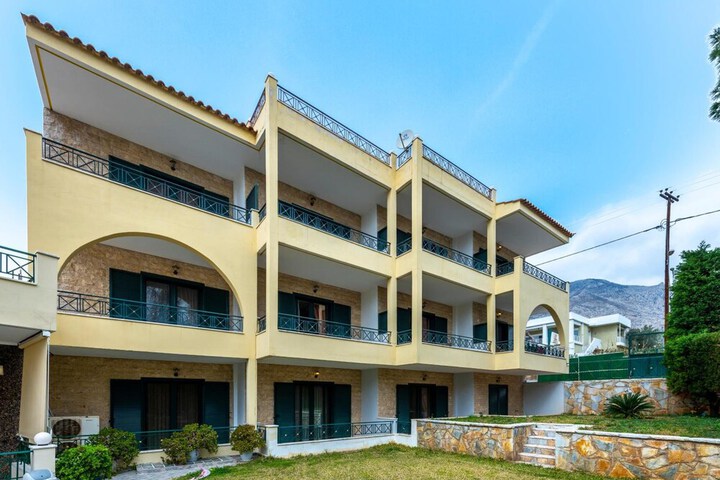 Hotel 49 of 52