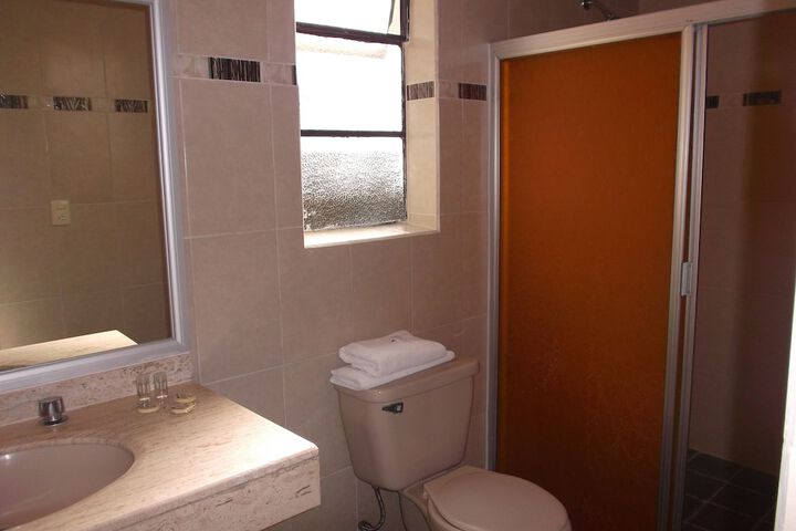 Room 18 of 50