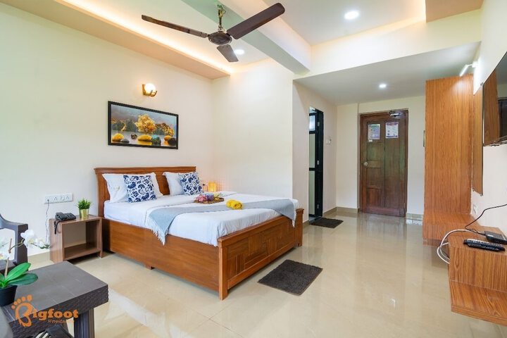 Room 8 of 20