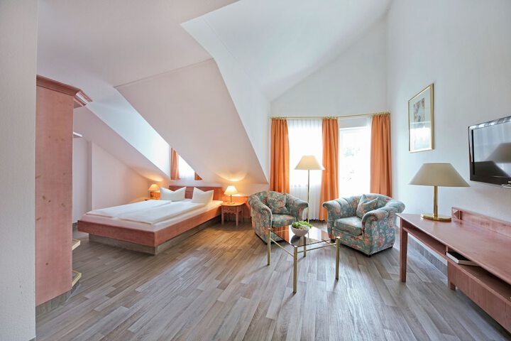 Room 8 of 52