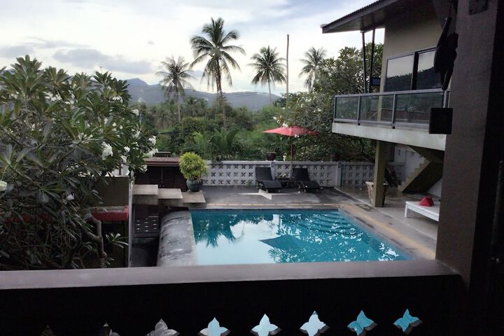 Pool 37 of 62