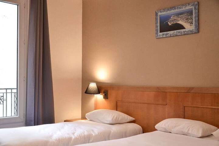 Room 52 of 116