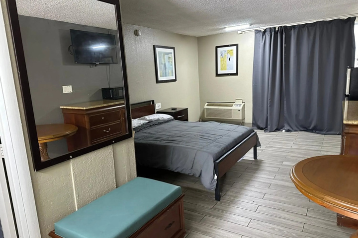 guest_rooms