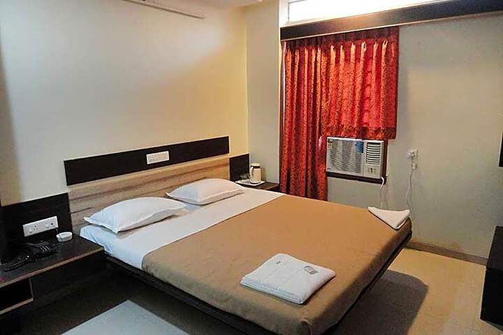 Hotel Vishwa Kolhapur