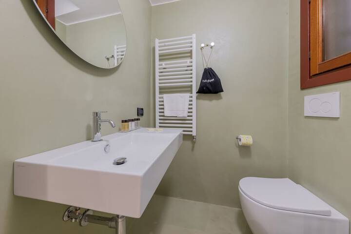 Bathroom Interior Photo