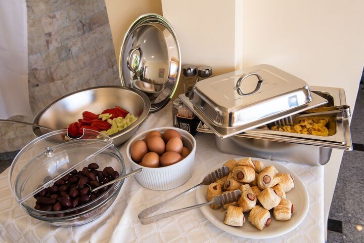 Breakfast/Coffee Service 40 of 66