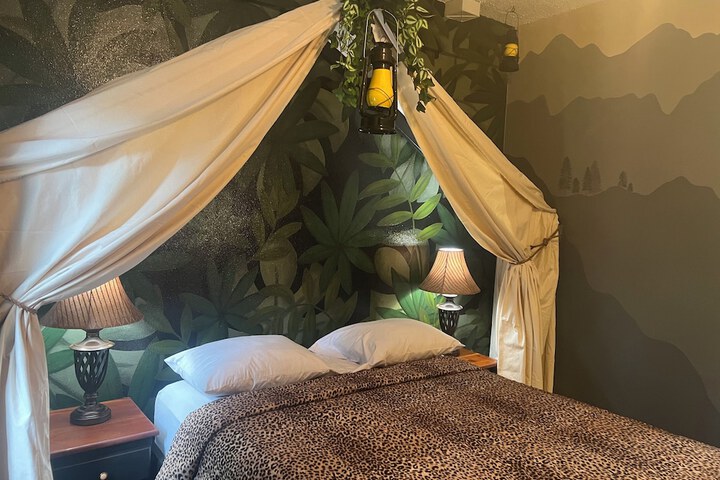 Room 19 of 88