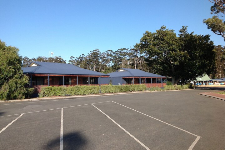 Property Grounds 28 of 29