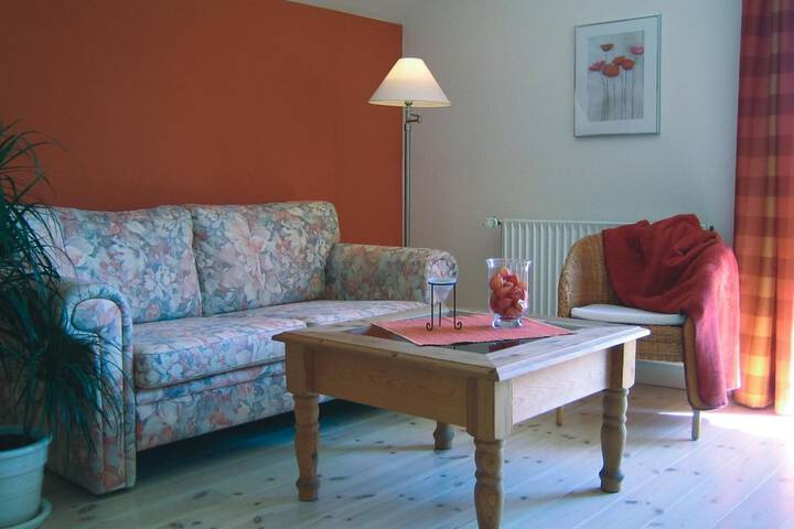 Room 10 of 24