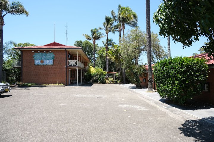 Property Grounds 146 of 169