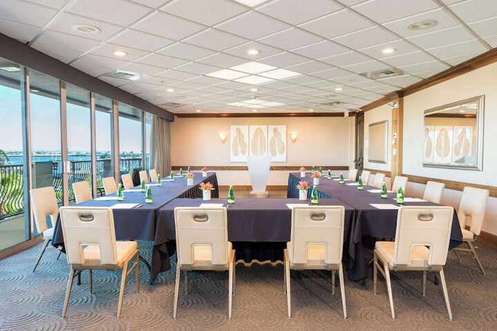 Meeting facility