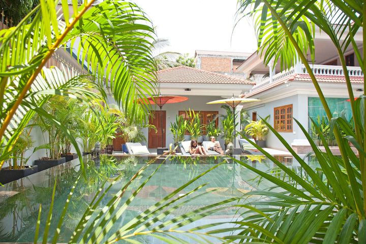 Pool 152 of 196