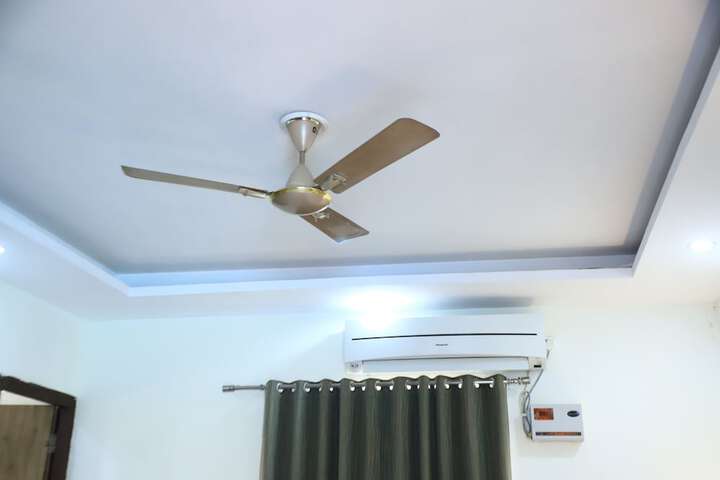 Room 19 of 178