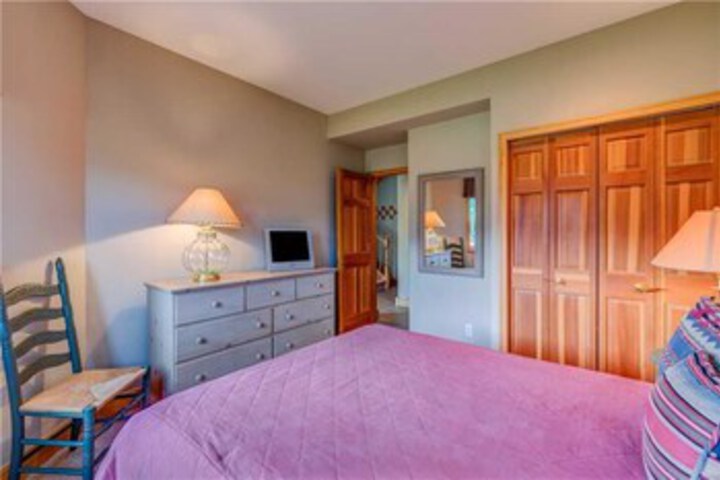 Room 50 of 59