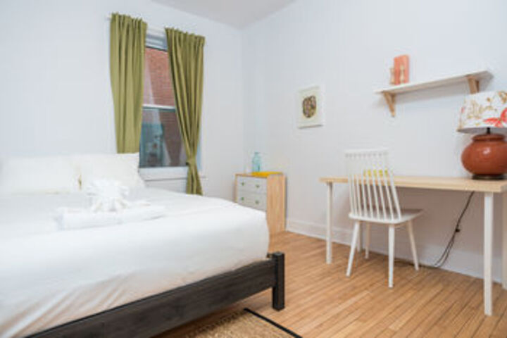 Room 5 of 23